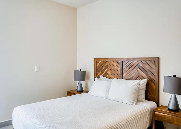 Tao Santamar F-204 Hotel